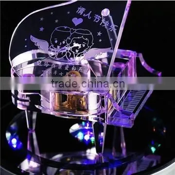 Wholesale Unique design black color crystal piano model with music for wedding favors