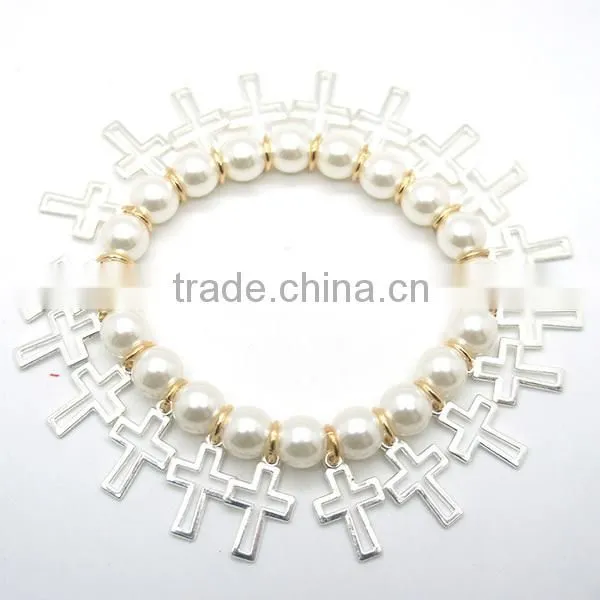 Handmade bracelet chain with 8 mm white glass beads and hollow-out cross