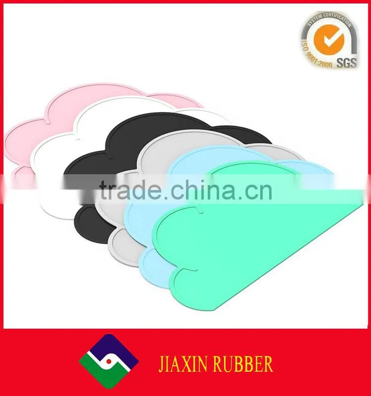 2017 New design silicone dinner placemat, waterproof baby mat for family use
