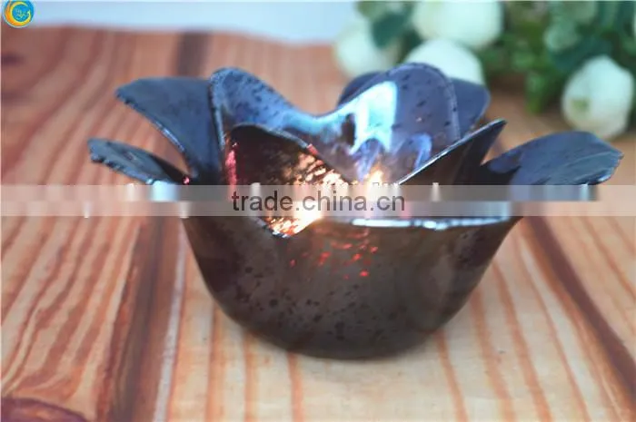 Lotus shape glass candlestick