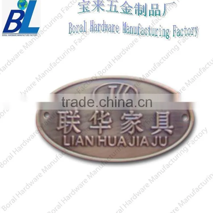 Wine outbox round with rim metal plate