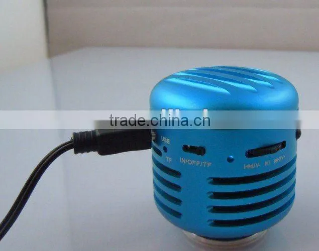 Micro SD card FM radio all-in-one mini vibration speaker