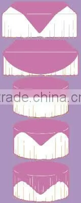 Delicate decorative polyester overlay for table