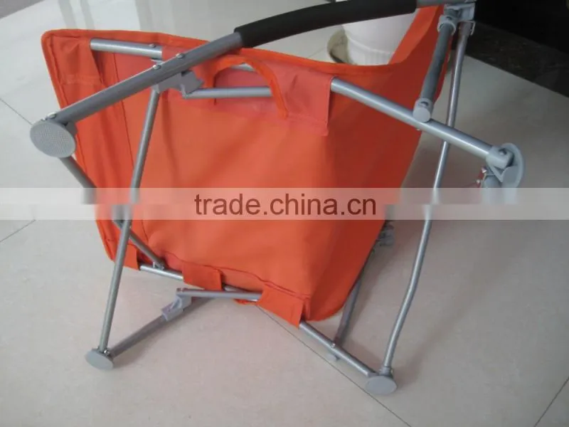 Comfortable steel folding beach lounge