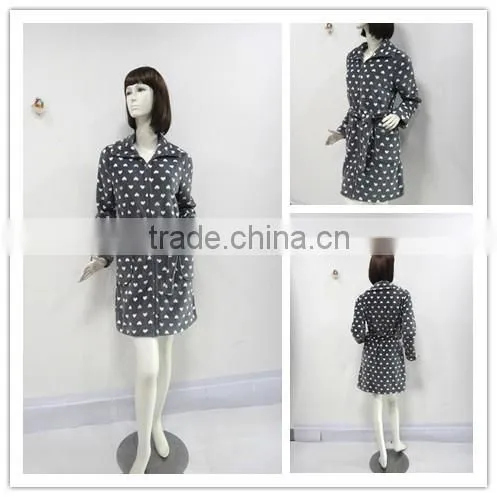 Lovely bind lapel loveing heart gray robe with two big pockets woman