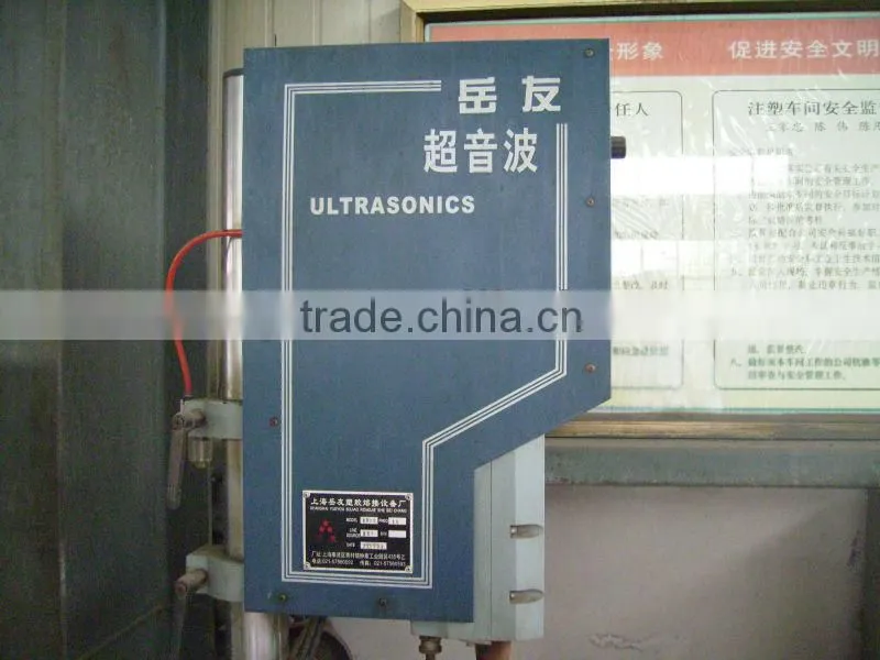 Lead acid maintenance free car battery