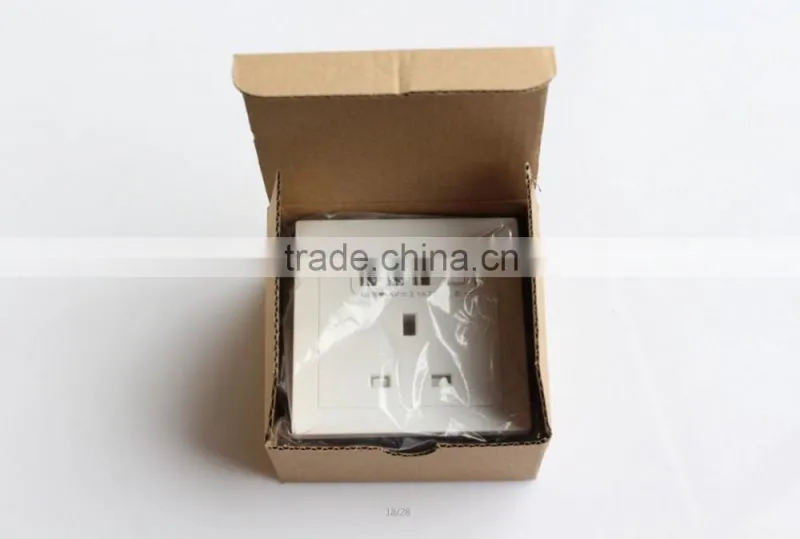 AC 110V-250V UK Socket 3 USB Port DC 5V 2100mA Switch Mains Power Wall Outlet