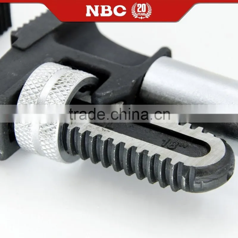 Strict Quality Check Manufacturer Extensile Pipe Multi Size Torque Wrench