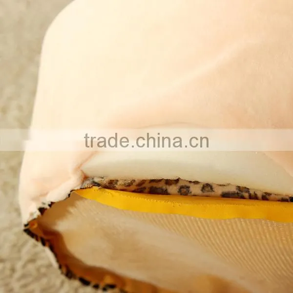 pet accessories wholesale short plush novelty leopard print luxury dog bed
