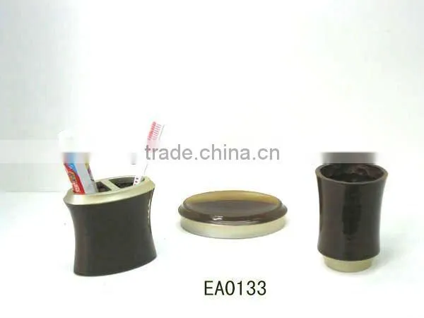EB0002 2013 New Products Polyresin Gold Bathroom Amenity Box