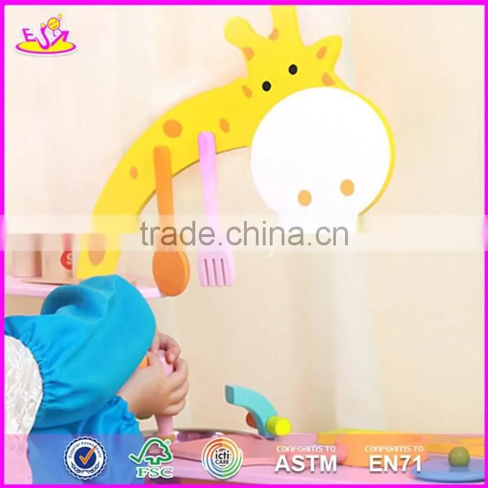 2017 New design pretend play toy wooden play makeup W08H070