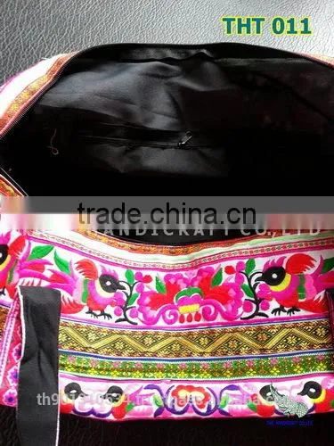 Thai Embroidered HMONG Hill Tribe Travel Bag THT 011