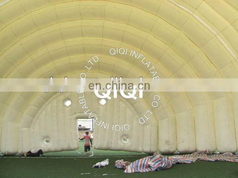 Convenient blowing car cover tent