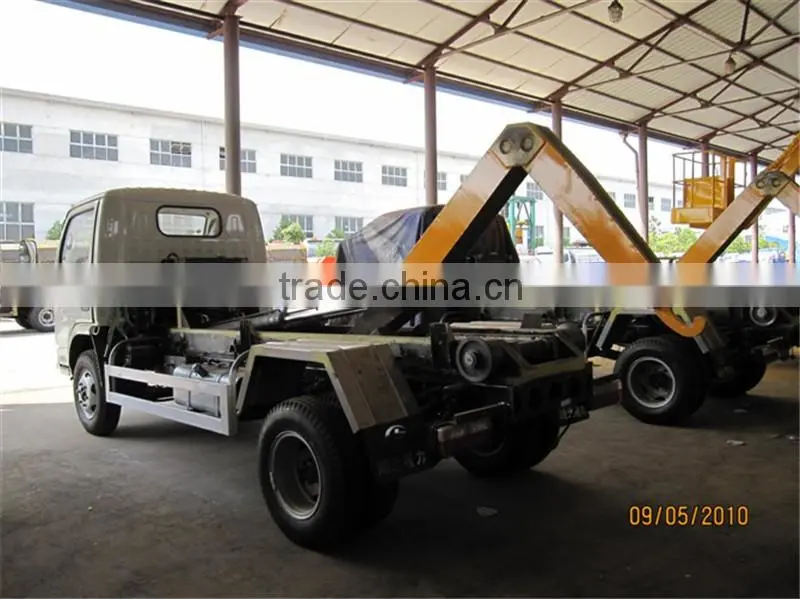 small roll off garbage truck