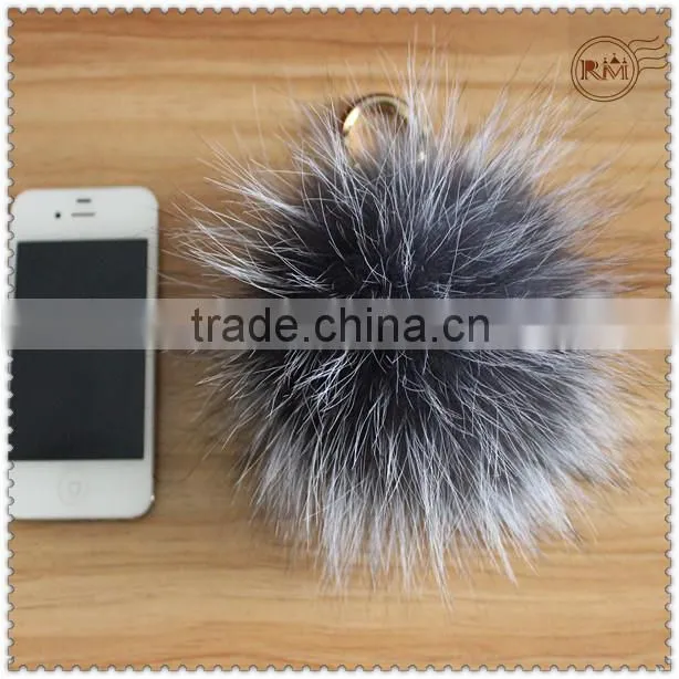 Fluffy Fox Fur Pompons in Factory Wholesale Price
