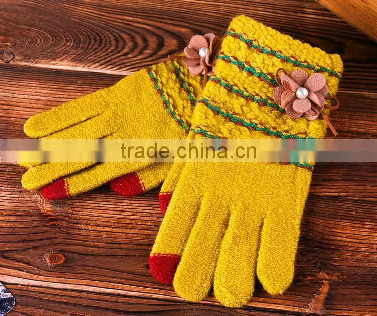 New Arrival Small And Exquisite Touch Screen Gloves For iPhone And Tablets For Christmas