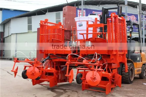 Small tractor planter sugarcane machine with high productivity Agricultural sugarcane planting machine for wholesale