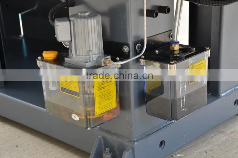 Good Price Ningbo Plastic Injection Moulding Machine with Servo Motor Power