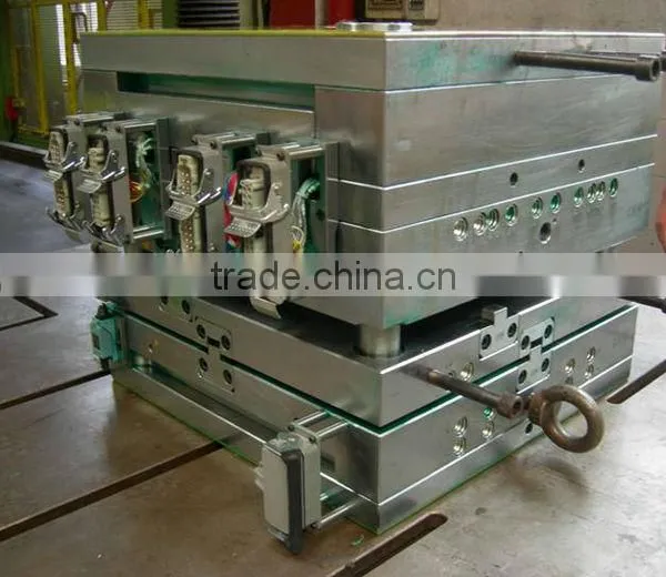 china yuyao precision hot runner plastic injection molding