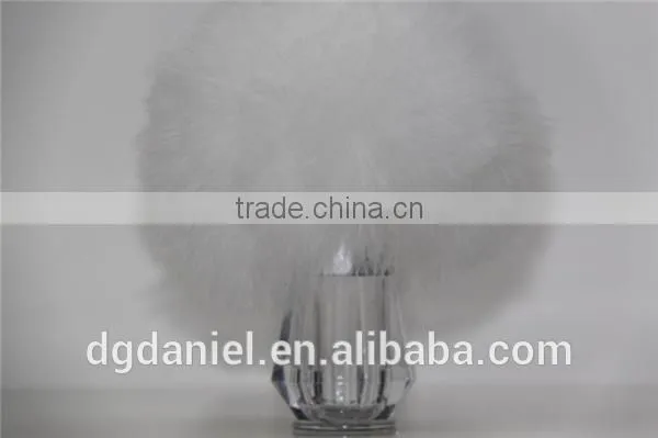 Lastest White color Kabuki brush, soft feather plastic brushes crystal handle brush for makeup brush,