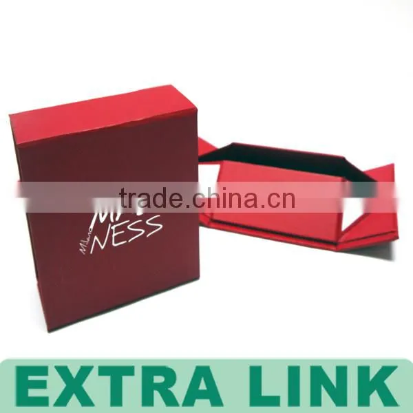 Custom Design Decorative Cardboard foldable cardboard box with rope handle