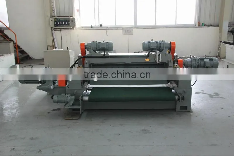 Log rotary lathe