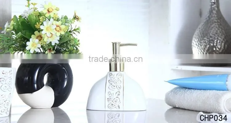 New bathroom plastic golden liquid soap pump
