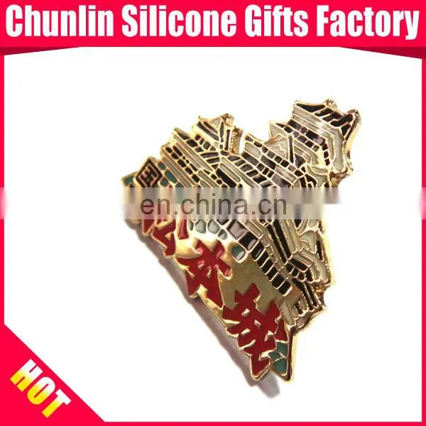 souvenir badges / travel badges / building badges