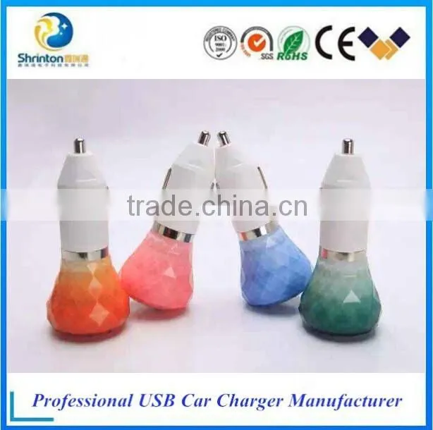 Hot New model car charger adapter, USB car charger socket 5V 2.1A