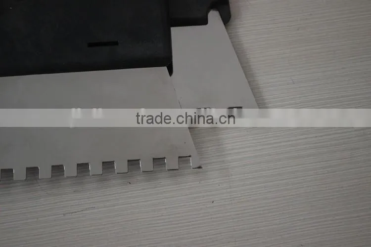 Wall scraper with teeth blade PC handle / Stainless steel hand tool