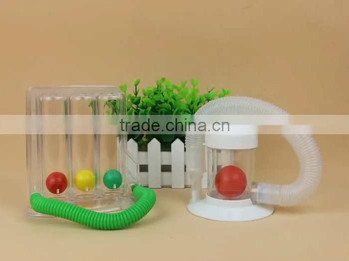 Breathing device for lung function exercise