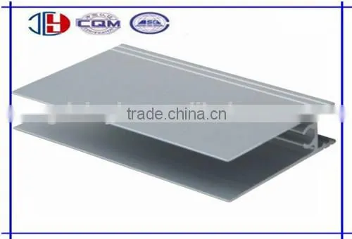 Lower horizontal aluminum extruded profile for wardrobe