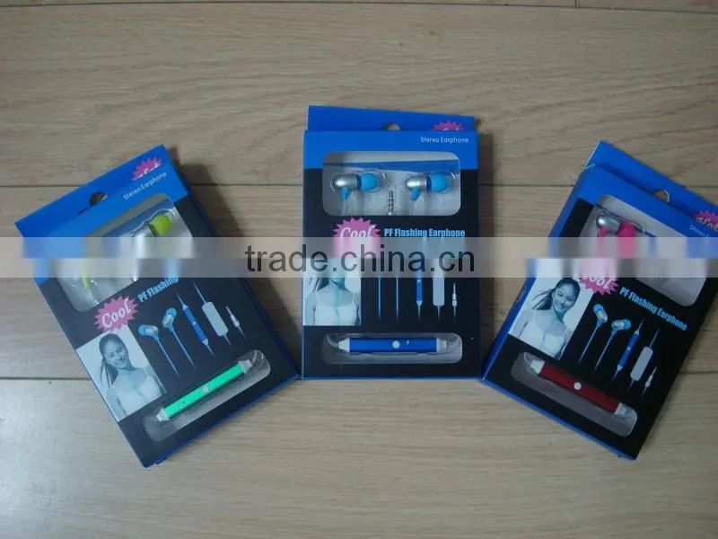 LED Flash Earphone / LED light earphones / LED lighting Earphone
