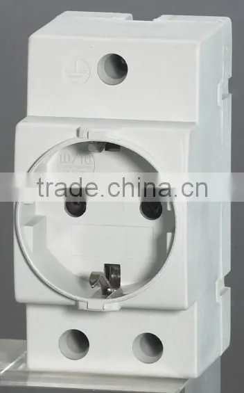 AUS16 CE mark Din Rail Socket