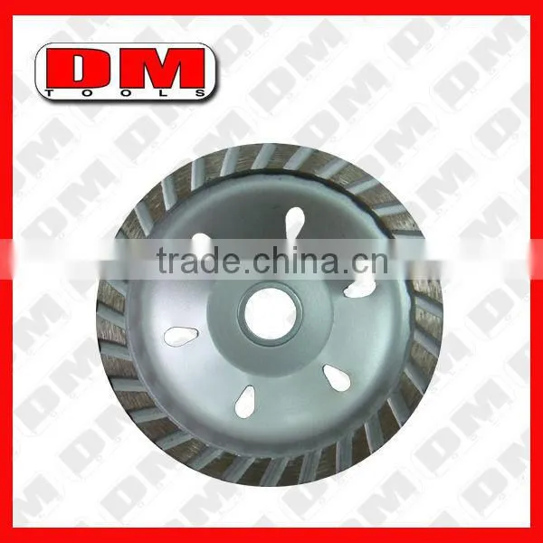 Concrete turbo cup grinding wheels