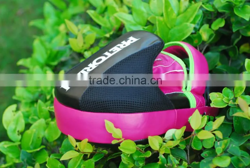 UFC MMA Pretorian Focus Pads Professional Competition Curved Boxing Focus Pads