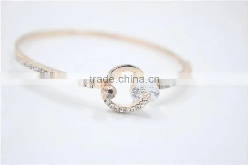 Classic Light Rose Gold Polished Bangle Bracelet White Clear Rhinestone w/Sides Claw Diamond Chain Cuff 2016New Intrend style
