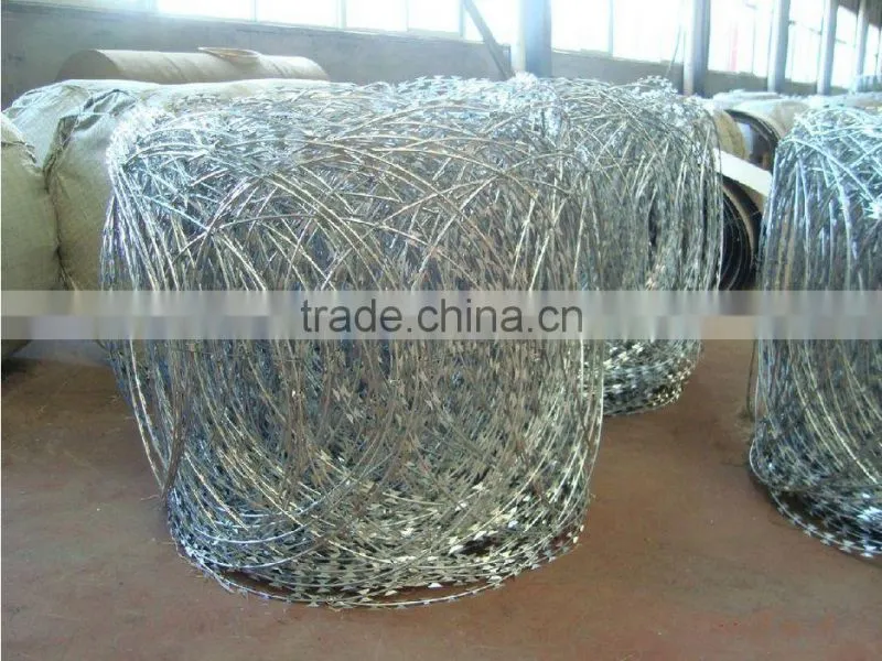Y type airport fence with razor barbed wire