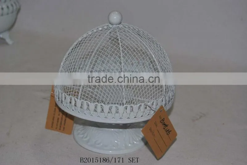 Cake wire basket
