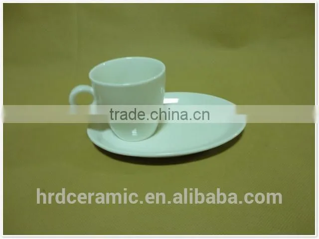 whtie promotion ceramic coffee mug and ceramic plate,white ceramic mug