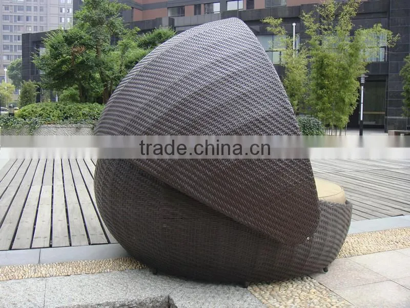 2016 Hot Sale Round Rattan Lounger for Beach