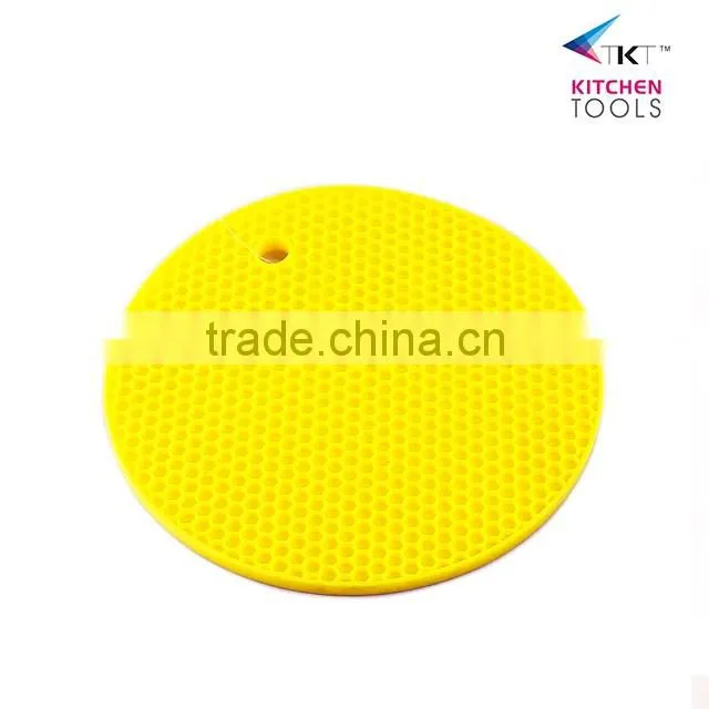 apple shaped silicone pot mat plate pad plate holder pan holder