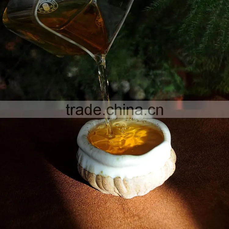 Handmade Raw puerh black tea Strengthen immunity Puer cake