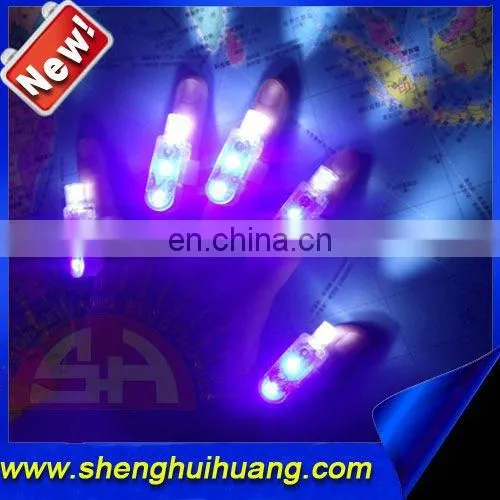2015 Fashion blinking finger light For Children on night