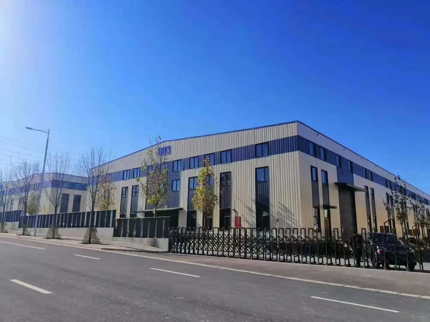 Zhengzhou Hanyun Construction Machinery Co.,Ltd company overview - view 1