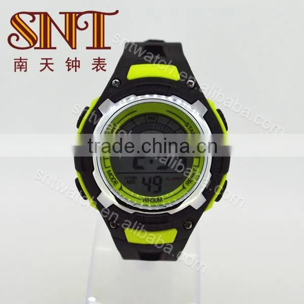 Popular digital watch with PU strap for men