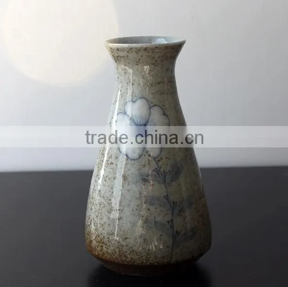 Jingdezhen Blue And White Floret Bottle Hand-Painted HY0013