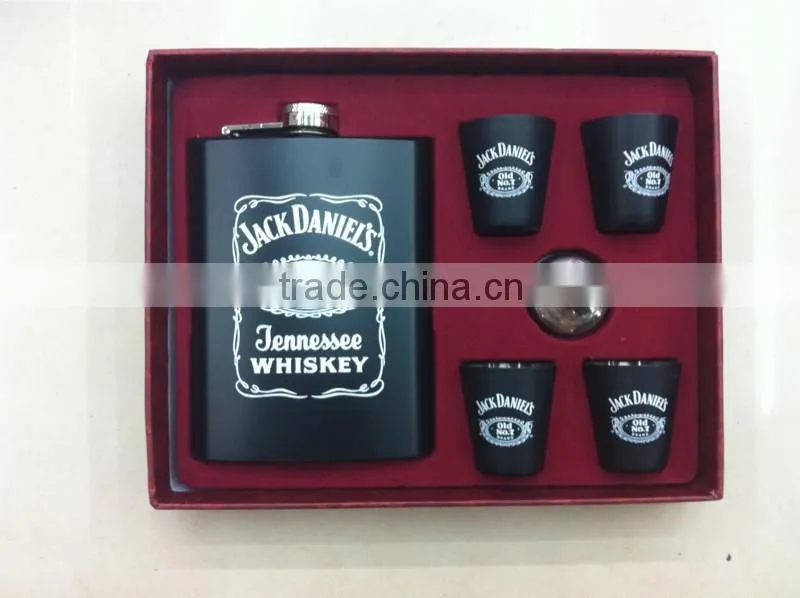 hip flask and cup and funnel with color printed logo and coating in gift paper box