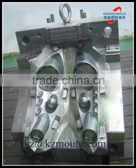 Supply plastic injection auto headlamps mould