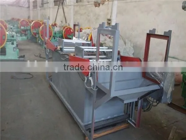 Roofing nail making machine